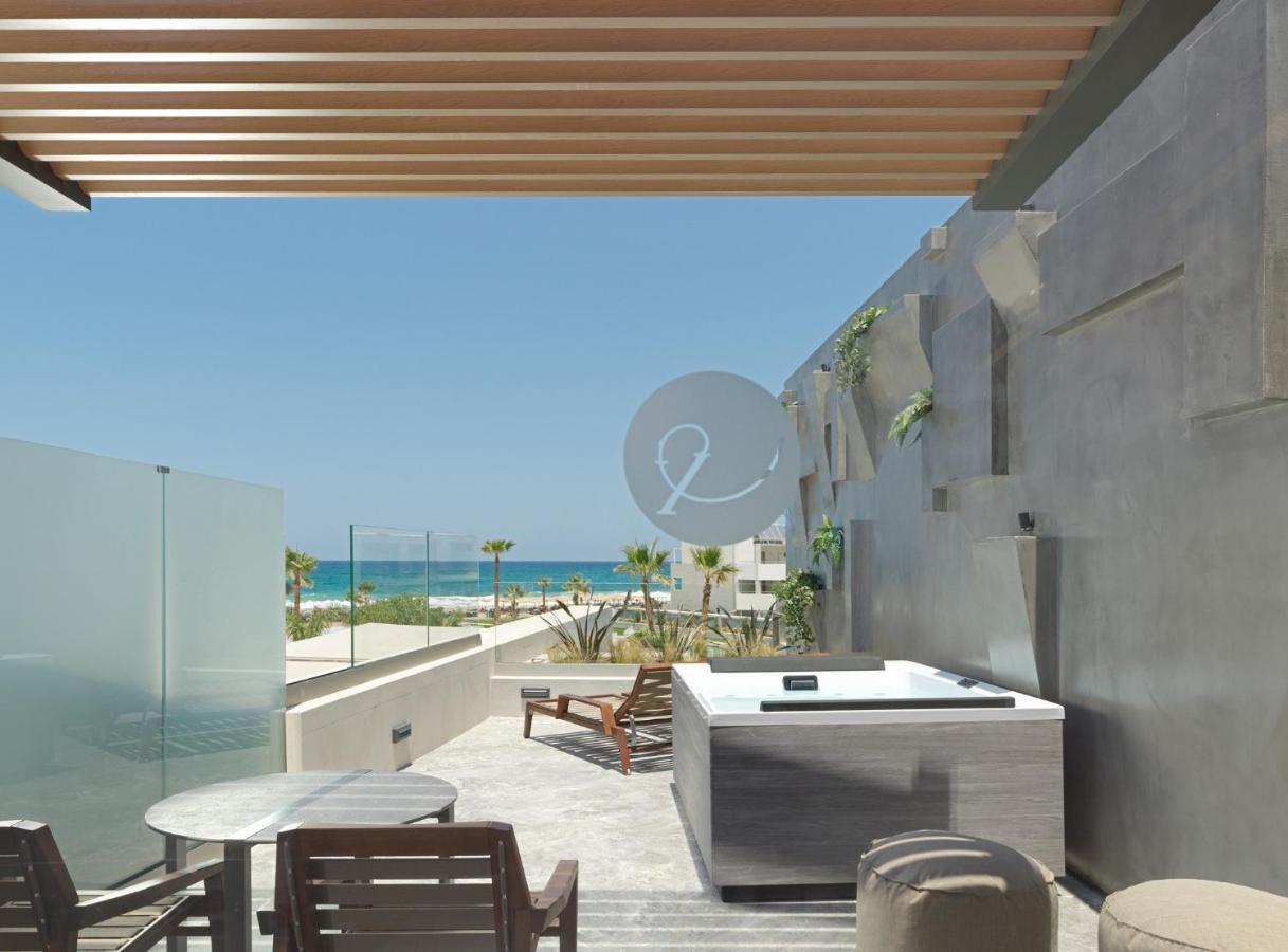 Nautilux Rethymno By Mage Hotels Экстерьер фото A rooftop terrace at a hotel in Greece